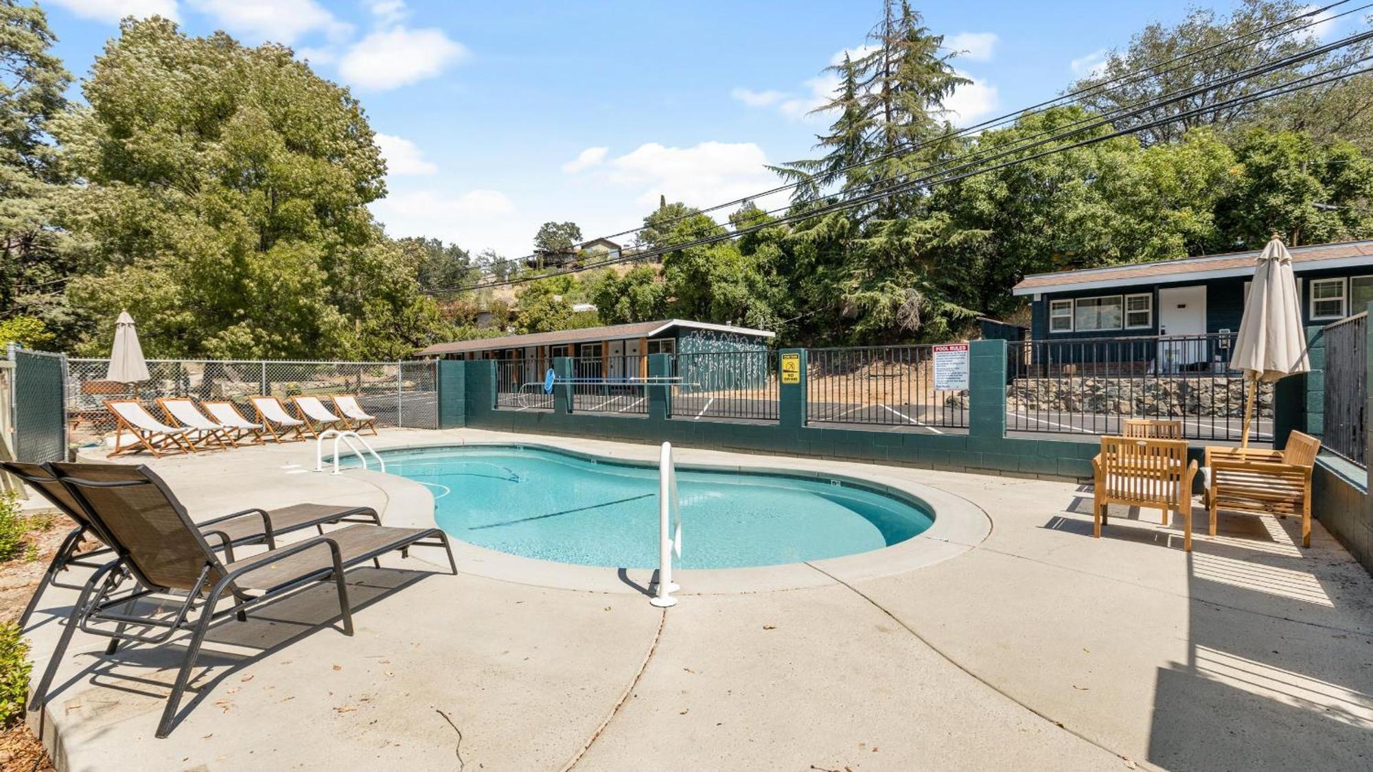 The Rae | Sequoia Motel Rm 5 Three Rivers Kültér fotó